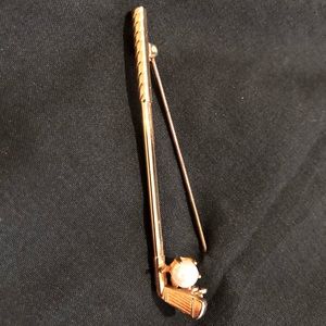 Vintage Golf Club Pin Brooch Faux Pearl Gold Tone